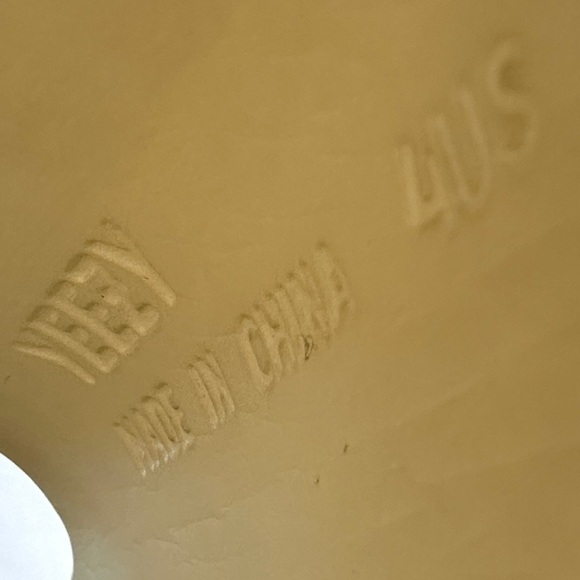 YEEZY x Adidas | Bone Slides Size 4 Sandals Slip On Sandals Shoes - Picture 14 of 14